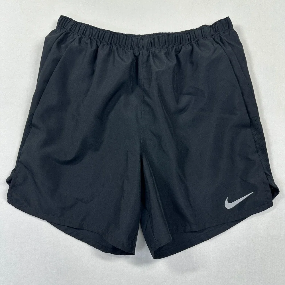 Nike Challenger Running Shorts L Black Lined Pockets Athletic Gym Training Sz S
